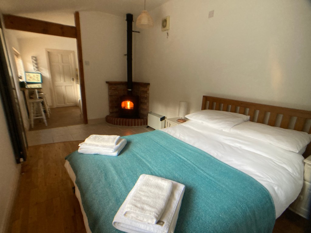 Blooms Gorse Cottage Bedroom 6